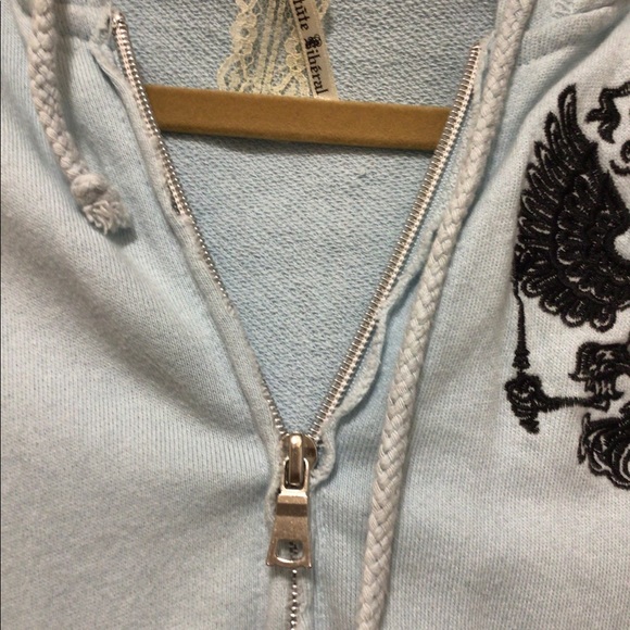 Institute Liberal Jog Suit - Picture 7 of 11